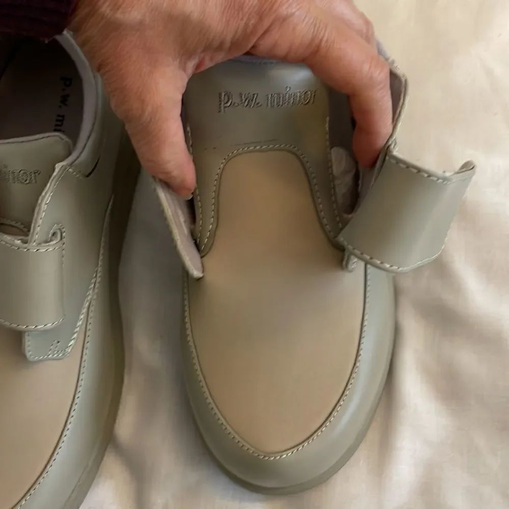 P.W. MINOR CLAY TAUPE LEATHER COMFORT SHOES. NEW - Picture 6 of 11